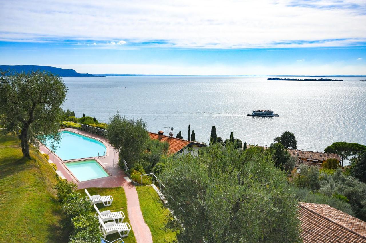 La Villa Fasano Gardone Riviera Exterior photo
