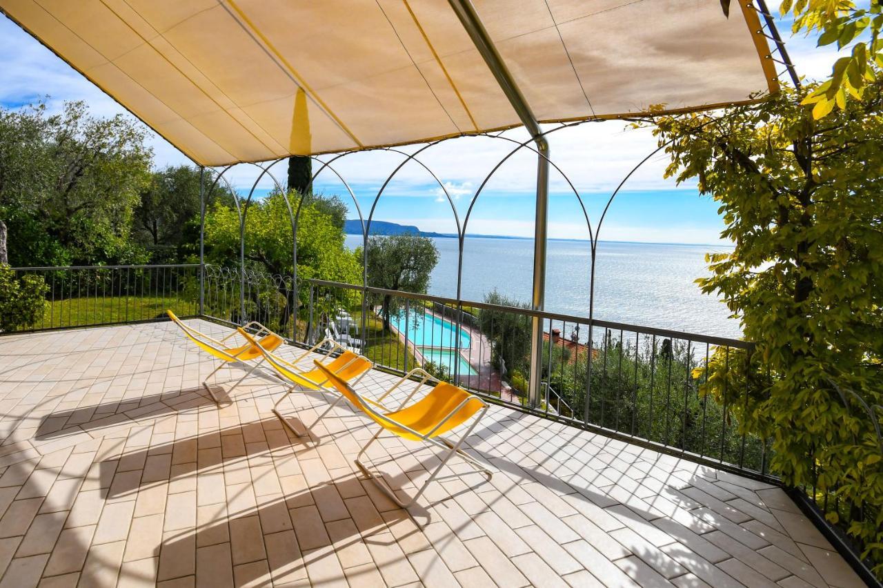 La Villa Fasano Gardone Riviera Exterior photo