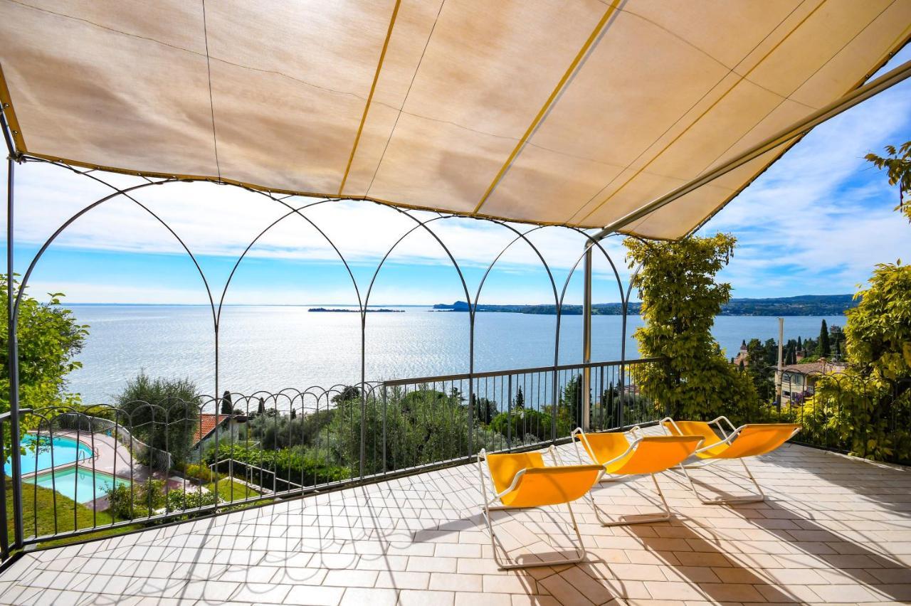 La Villa Fasano Gardone Riviera Exterior photo