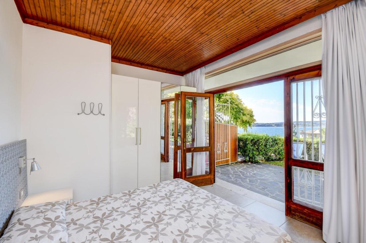 La Villa Fasano Gardone Riviera Exterior photo