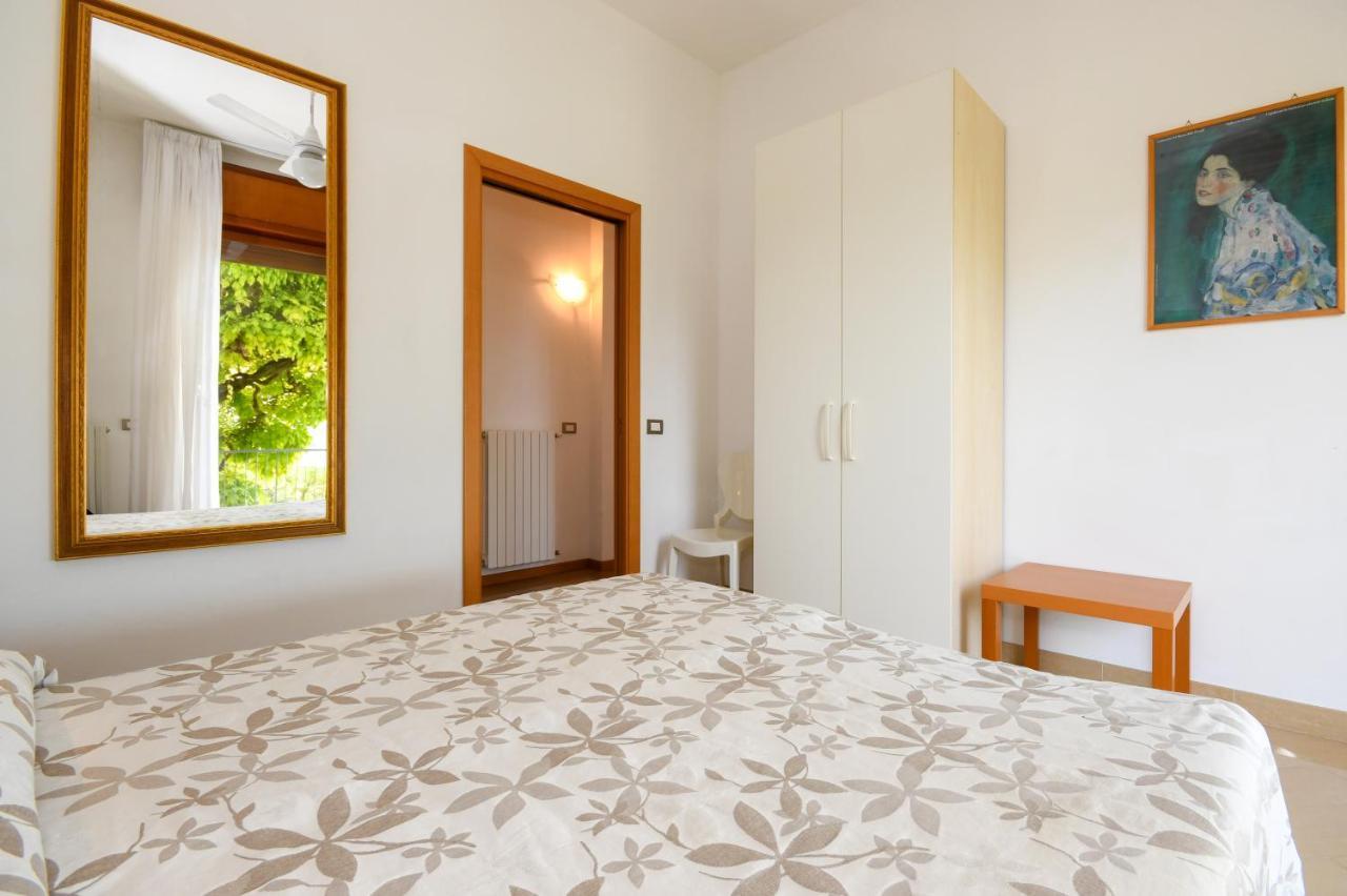 La Villa Fasano Gardone Riviera Exterior photo