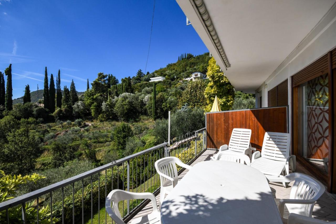 La Villa Fasano Gardone Riviera Exterior photo