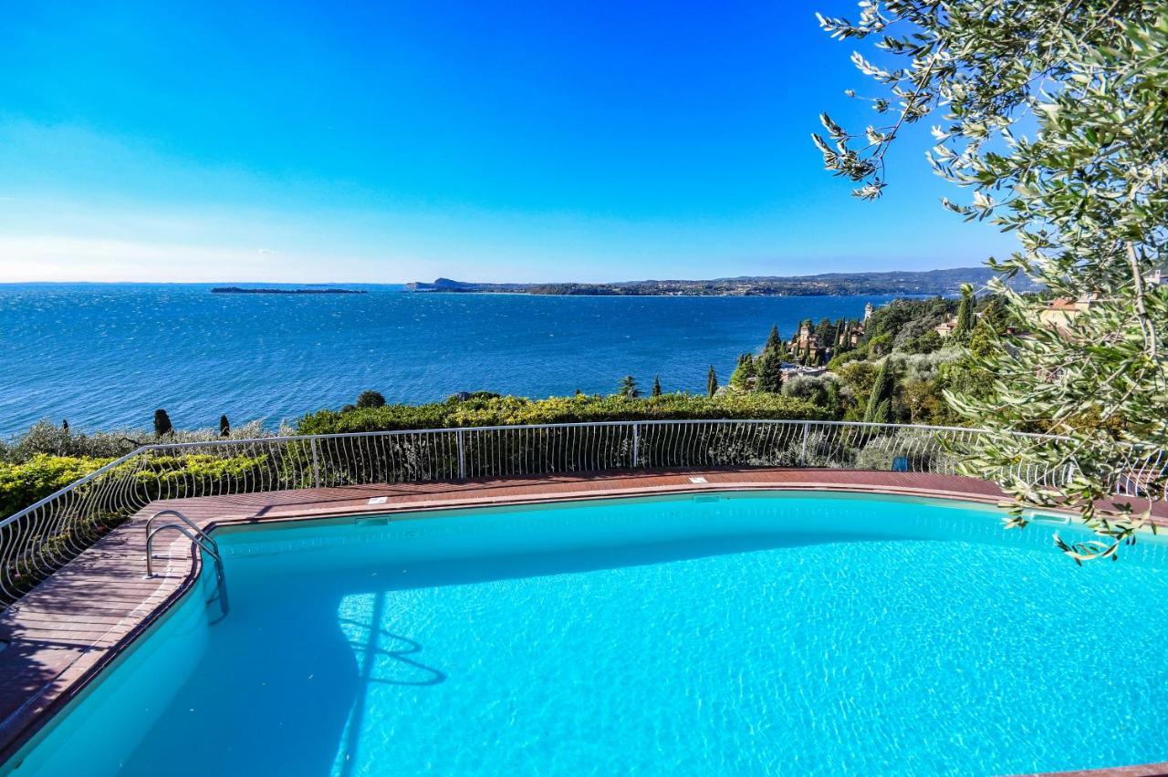 La Villa Fasano Gardone Riviera Exterior photo