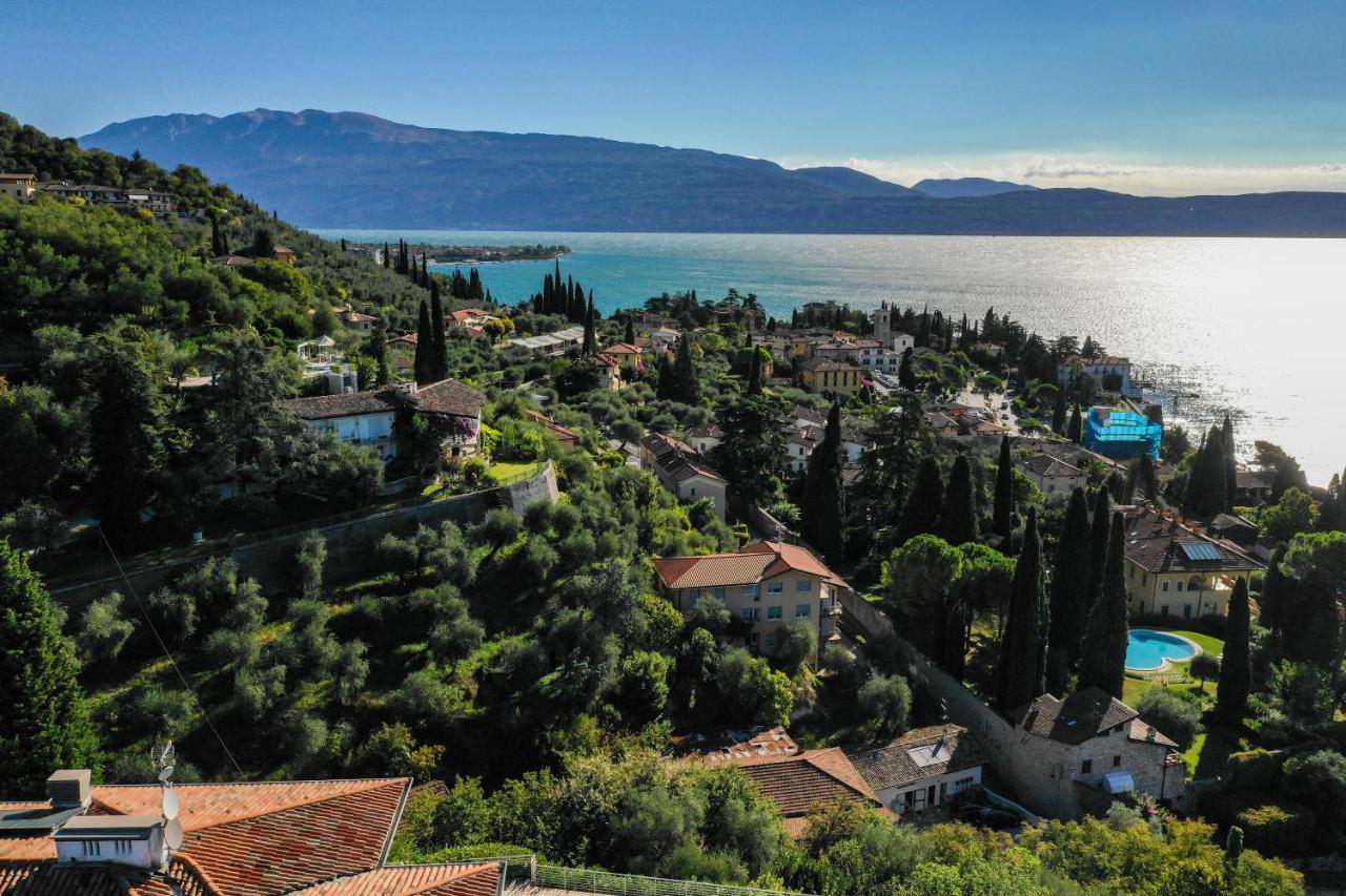 La Villa Fasano Gardone Riviera Exterior photo